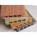 Chaîne de production en plastique en bois de profil de plancher de PVC / ligne d&#39;extrusion